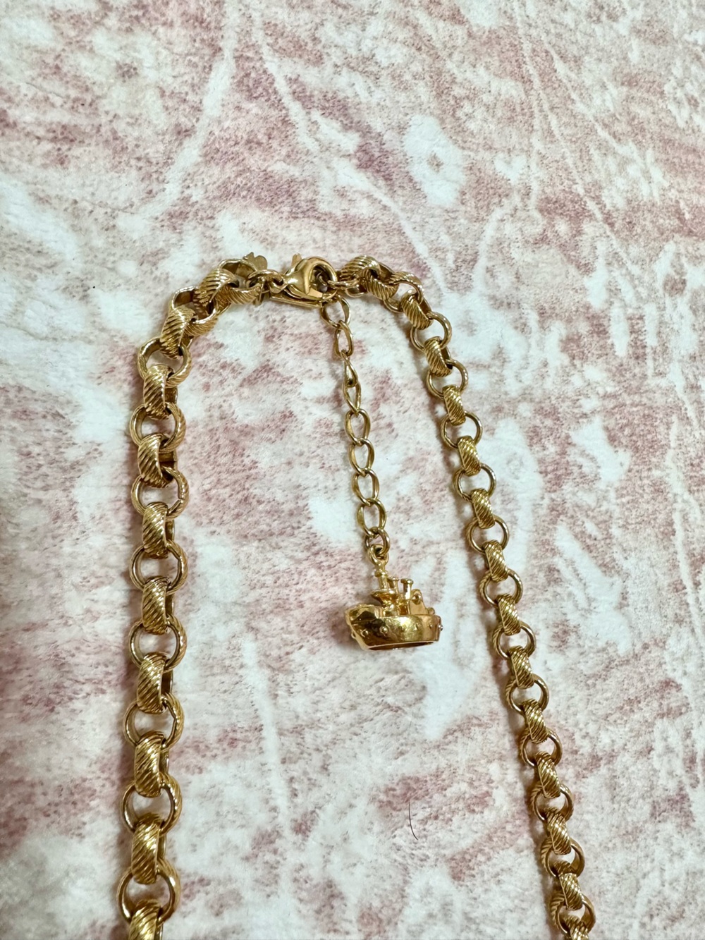 KATE SPADE ♠️ Mother Of Pearl “All Aboard” Necklace - Picture 4 of 9